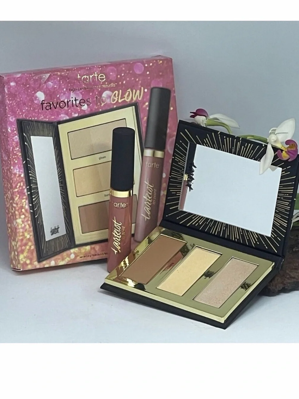 Tarte Tarteist Pro Glow To Go Highlight & Contour Palette + Lip Paint-New in Box